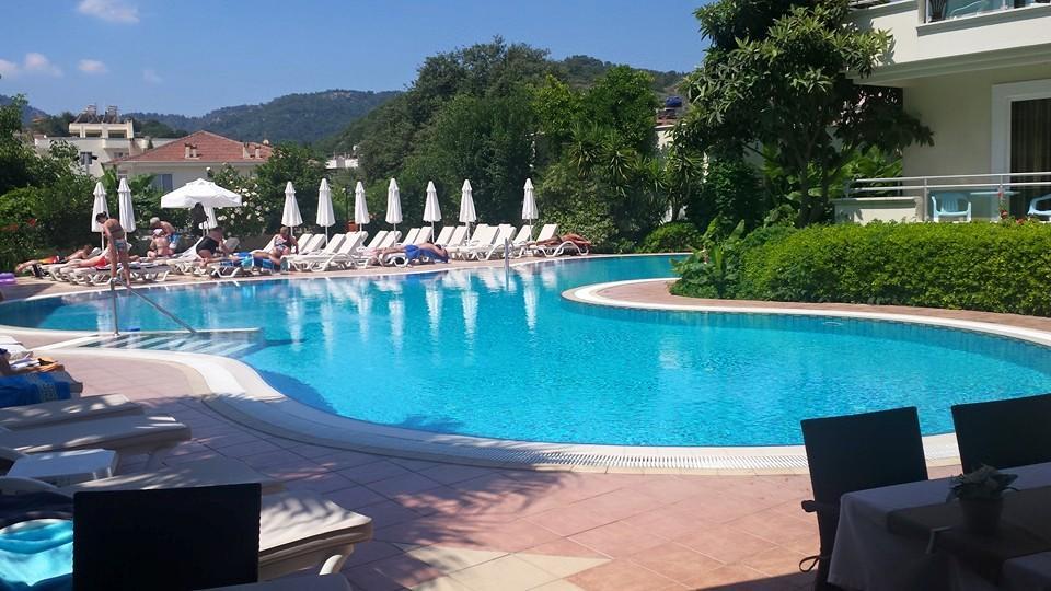 مرمريس Verona Apartments المظهر الخارجي الصورة